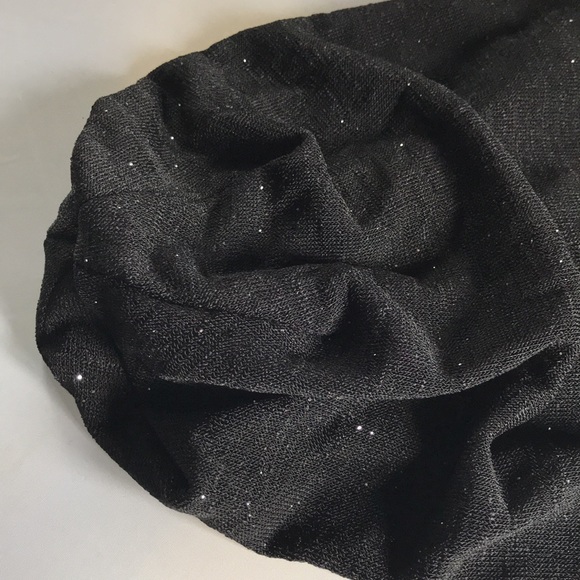 New! Black Sequined Slouch Beanie - Picture 8 of 9